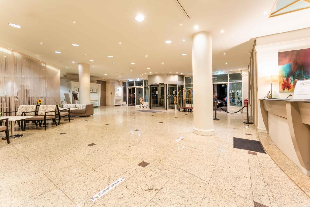 Plaza Premium Wien Luaran gambar