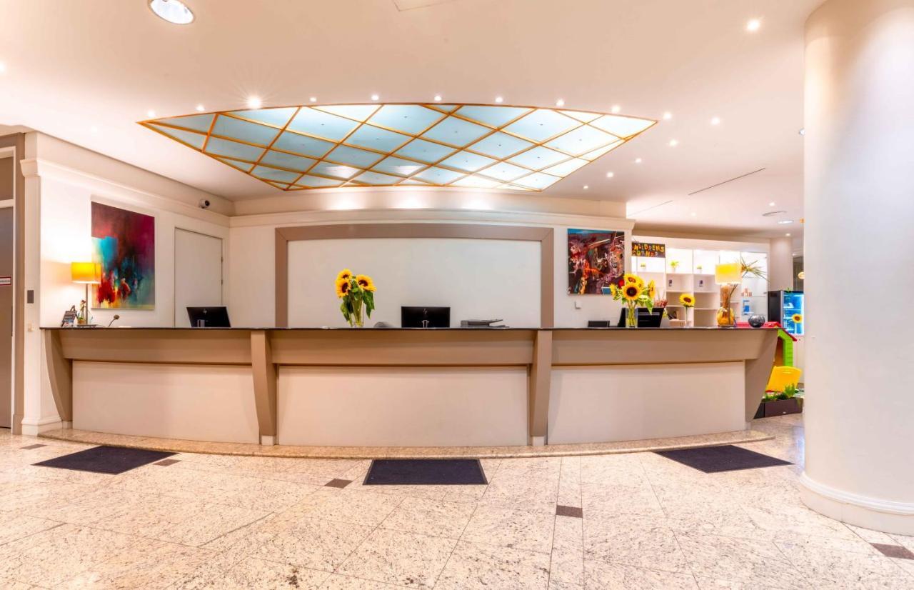 Plaza Premium Wien Luaran gambar
