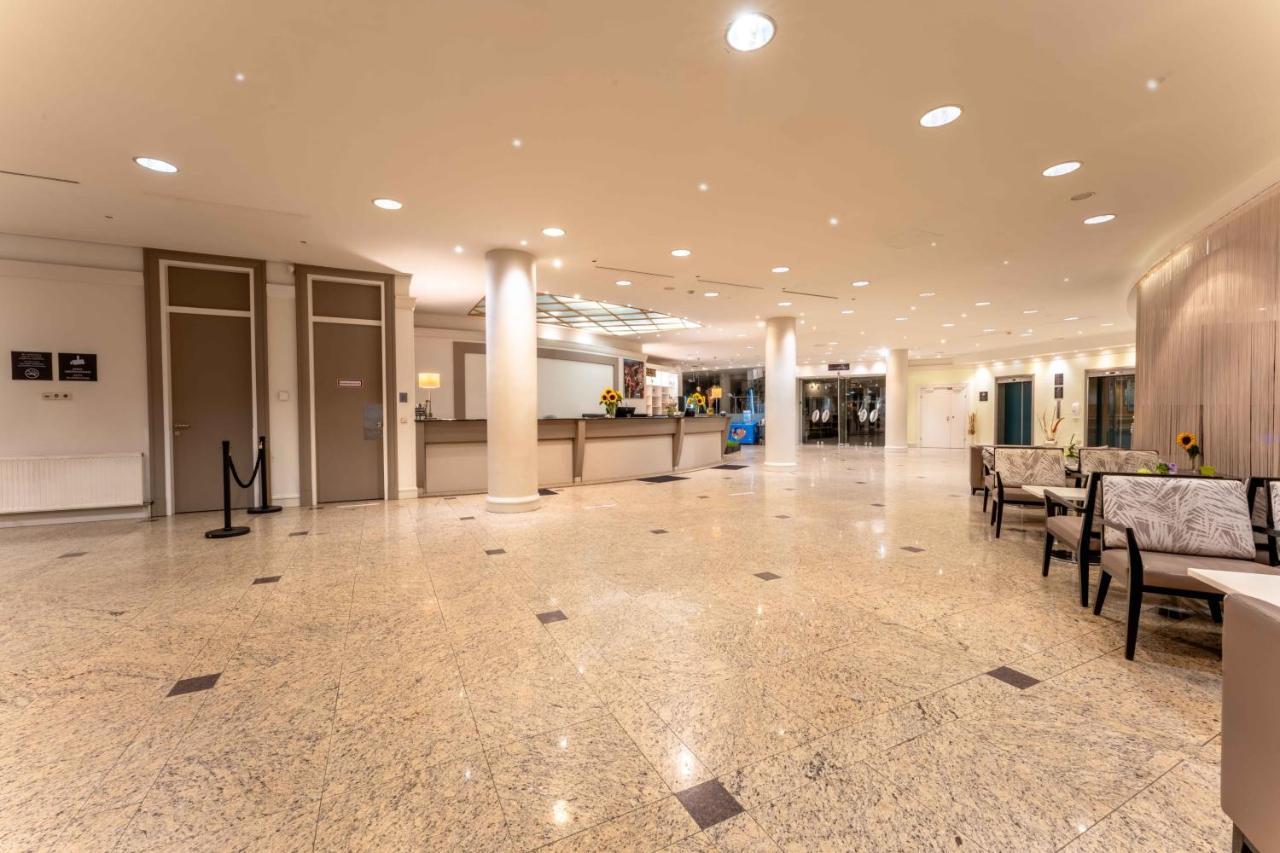 Plaza Premium Wien Luaran gambar